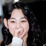 '우<b>쭈쭈</b>' 해주고 싶은 아이돌