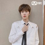 [프듀X] <b>엠카</b> 김우석 사진