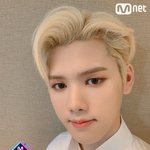 [<b>프듀X</b>] 강민희 금발 진짜 안 어울린다ㅋㅋㅋㅋㅋ