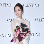 [댓글부탁해] 오늘자 <b>박민영</b> ㄷㄷ