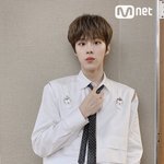 김우석은 까글도 많고 좋은글도 많고 감을 못잡겠네...