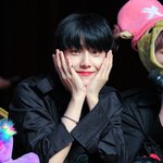 <b>이은상</b> 의외로 팬싸 잘해서 신기함