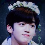 <b>화관</b>쓴 요한이~귀엽다