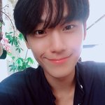 이도현 왜이렇게 멋있지 빠져버림