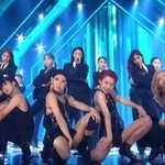 [드루와] 퀸덤 <b>aoa</b>무대 봤냐?