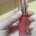 얘들아 틴트에 이렇게 하얗게 끼는 거 뭐야..??