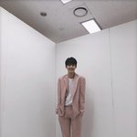 얘 누구야 <b>키</b>크고 존잘<b>이</b>네
