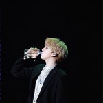 [강다니엘] 강다니엘 <b>물</b>마시는 옆모습