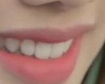 이거<b>입술</b>색깔 뭘까
