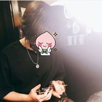 [모두드루와] 열애설 터진분 <b>일반인</b>남친이라고 올라온 사진 <b>여자</b>아님????