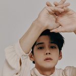 옹성우 <b>마리</b>끌레르 쩌네