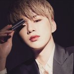 강다니엘 <b>지방시</b> 뷰티 모델이라고?