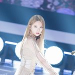 소속사 없이 콘서트 <b>주최</b>하는 아이돌