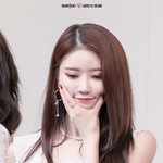 왠지 모르게 <b>시선</b> 못 뗄 女돌