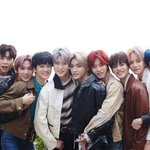 [NCT] 이렇게 다같이 보고싶다...이사진 <b>예쁘다</b>
