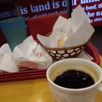 [댓글부탁해] 추워서 <b>롯리</b>에서 뜨뜻한 아메리카노 마심