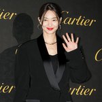 [댓글부탁해] <b>신민아</b> 예쁜데 이게 뭐야