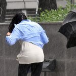 [모두드루와] 우산 무<b>쓸모</b>인 현재 태풍 상황