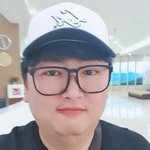 <b>안재홍</b> 닮았나요?