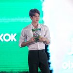 [EXO] 은발+흰셔츠 해놓으니까 완전 15년<b>도네</b>