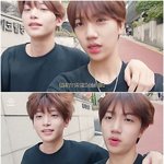 <b>정모</b>랑 원진이 분식집 먹방한거