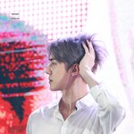 [EXO] <b>은발</b> 진짜 ㅠ