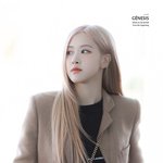 생로랑 쇼 참석한 로제