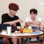 육성재 몸집 뭐야??????