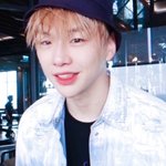 [강다니엘] 강다니엘 <b>피부</b> 개부러워