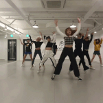 [이것좀봐줘] 빌보드 1위하면 토끼탈 벗겠다던 걸그룹