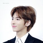 실제로 보면 깜짝 놀라는 <b>미남</b>돌