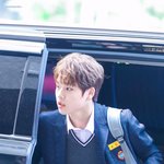 공항에서 만난 기자님들이 반가운 아이돌