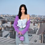 블핑 블랙핑크 제니 <b>샤넬</b> 컬렉션
