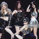 블핑 블랙핑크 로제 제니 지수 <b>리사</b>