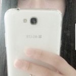 한달만에 그나마 사람 <b>손톱</b> 됐다. 내 착각 아니지?