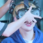 [강다니엘] 강다니엘 귀여움 폭발하는 VR체험