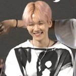 [EXO] 귀욤 앙글 <b>말랑</b> 배켜니