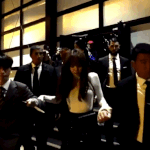 [모두드루와] 파리 패션쇼장에서 있지 <b>환호</b>하는 팬들