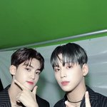 [프듀X] 국헌X유빈 사진 업뎃