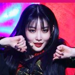 [댓글부탁해] 초6인데 퀸덤무대따라하눈거이상함??