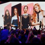 [모두드루와] 블<b>핑</b> 삼전 모델된후 A시리즈 매출 3<b>베</b> 폭증