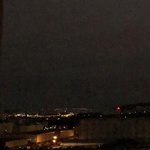 [댓글부탁해] 와 새벽감성 오지게 타<b>진다</b>