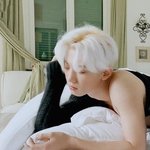 뼈해장국 시식.gif