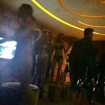 룸가서 콜걸끼고 노는 <b>yg</b> 아이돌은 절대 안까이는 사회