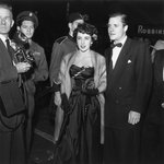 레드카펫 처음으로 밟은 스타들