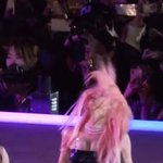 사나 옷 제정신인가ㅡㅡ