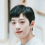 보면 볼수록 <b>각인</b>될 남돌
