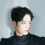 [모두드루와] <b>서강준</b> 화보 비하인드컷.jpg