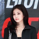 [뉴<b>헤어</b>] 최근 레이어드컷 한 블랙핑크 제니