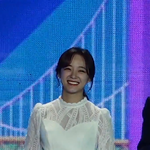 [연예인] 김세정 원아시아페스티벌 MC <b>존예</b>